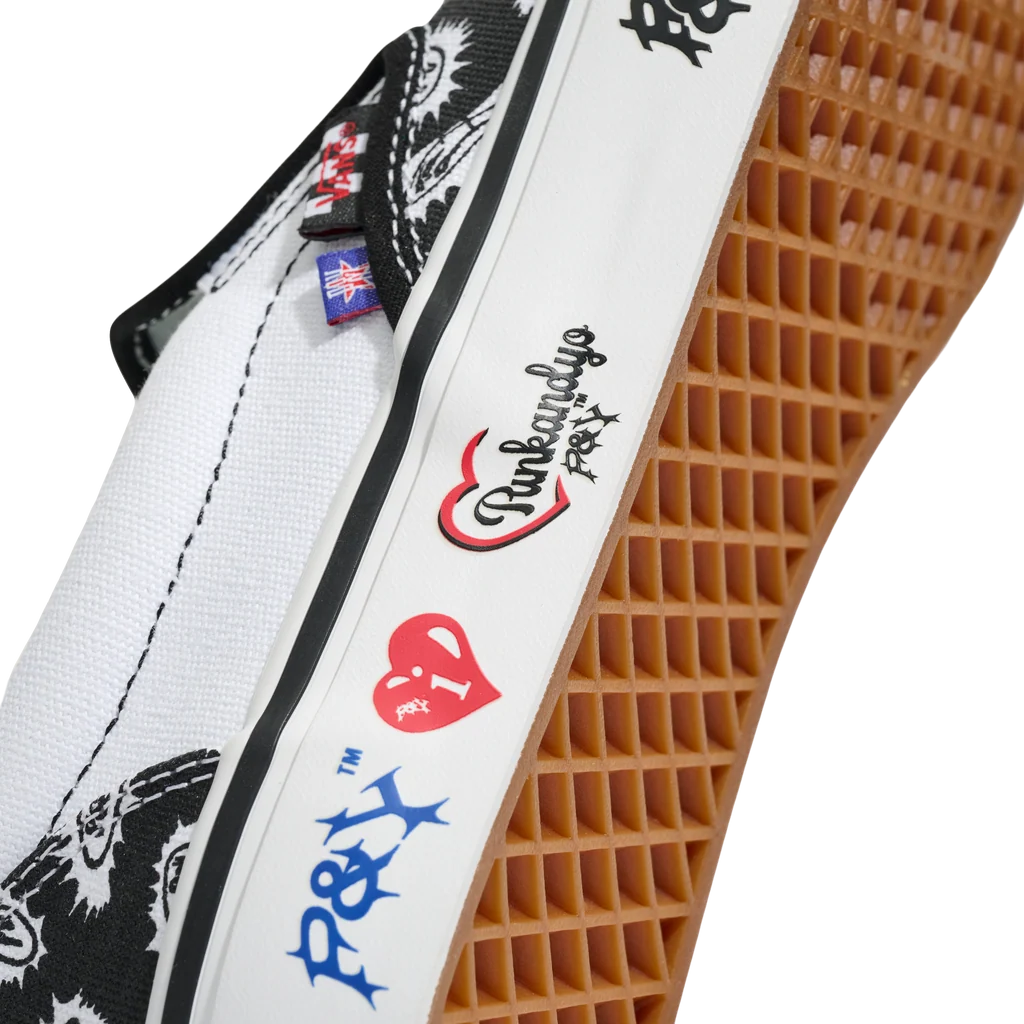 PUNKANDYO Skate Slip-On